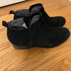 Toms ankle boots 8.5